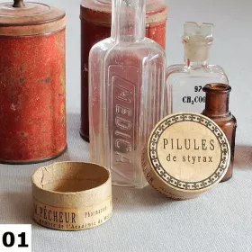 Vintage papírová krabička - Pharmacie II Miltika Vintage papirova krabicka Pharmacie II 01 s autorskou etiketou